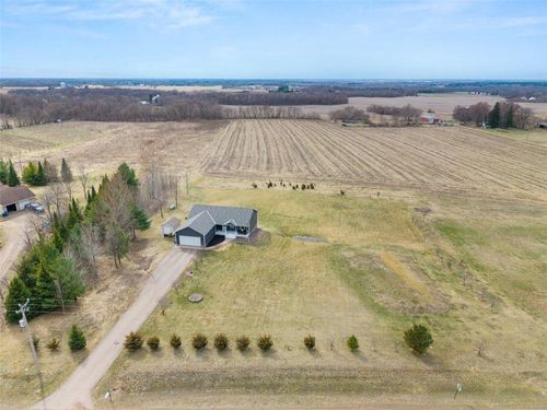 38616 Pine Ave, Center City, MN, 55012-7508 | Card Image