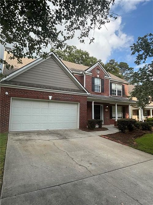 2999 Battlement Cir, Loganville, GA, 30052-8260 | Card Image