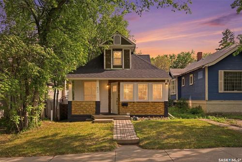 413 26th Street W, Saskatoon, SK, S7L0J1 | Card Image