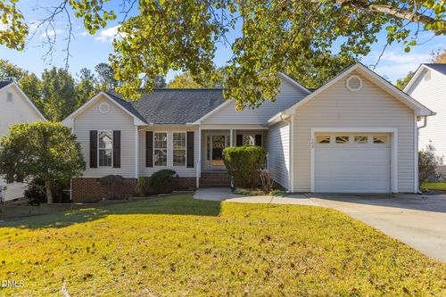 402 Gem Dr, Knightdale, NC, 27545-7200 | Card Image