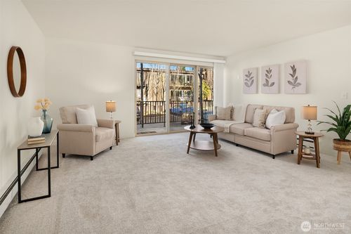 716-11008 Ne 68th St, Kirkland, WA, 98033-7158 | Card Image