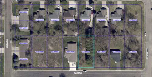 1018L 2nd St Se, Faribault, MN, 55021-6466 | Card Image