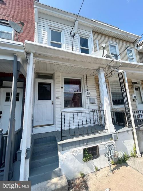 533 Franklin St, WEST READING, PA, 19611-1025 | Card Image
