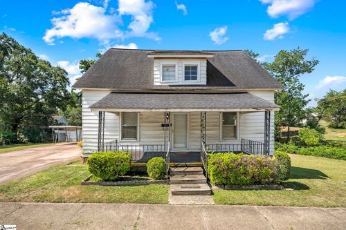 425 Pennsylvania Avenue, Greer, SC, 29650 | Card Image
