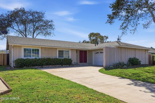 450 Mountain View Dr, Santa Maria, CA, 93455-5502 | Card Image