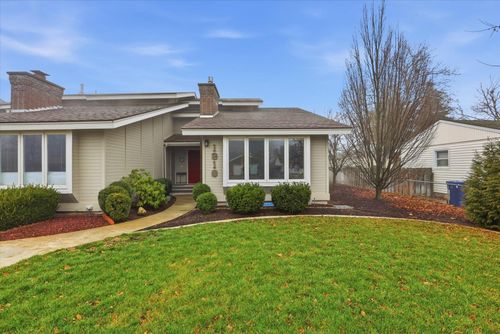 1310 E 56th Ave, Spokane, WA, 99223-6318 | Card Image