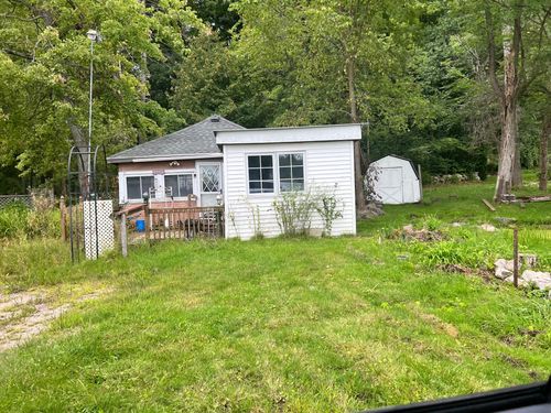 746 Stonecrest Dr Ne, Sparta, MI, 49345 | Card Image
