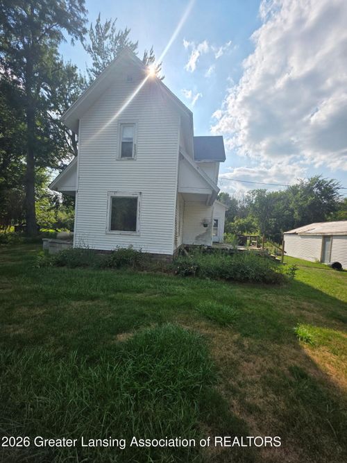 8563 Benton Road, Grand Ledge, MI, 48837 | Card Image