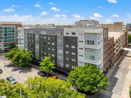 unit-63-100 E Washington Street, Greenville, SC, 29601 | Card Image