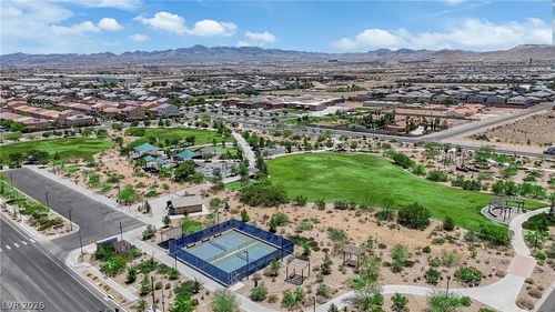 6334 White Heron Ct, Las Vegas, NV, 89139-7233 | Card Image