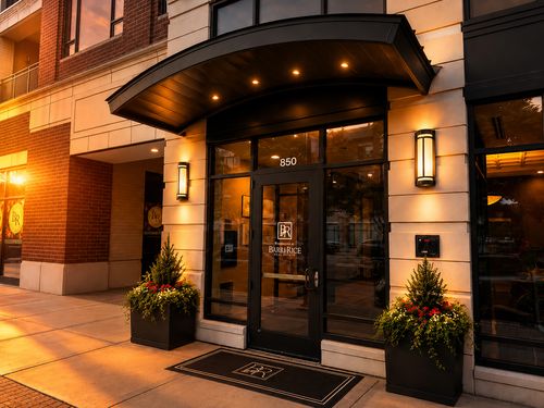 206-850 Village Center Dr, Burr Ridge, IL, 60527-4554 | Card Image