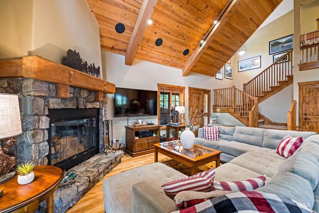 22 Francois Ct, House other with 4 bedrooms, 4 bathrooms and 2 parking in Donnelly ID | Image 6