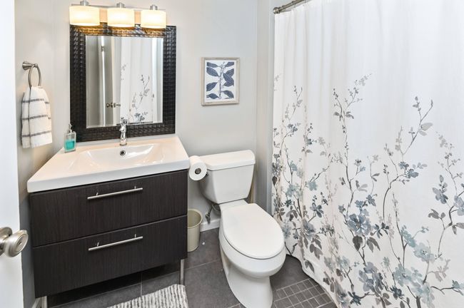 APT-107 - 1245 S Maple Rd, Condo with 2 bedrooms, 2 bathrooms and null parking in Ann Arbor MI | Image 14