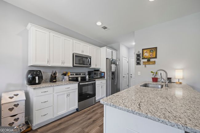 360 May Ln, House other with 4 bedrooms, 4 bathrooms and 2 parking in Carnesville GA | Image 18