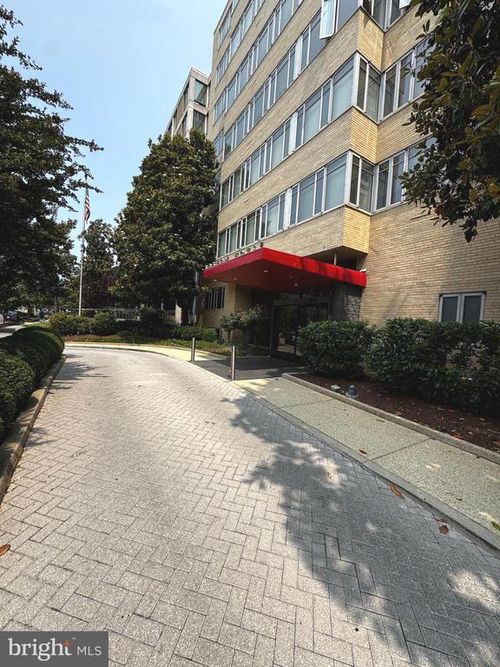 324-1711 Massachusetts Ave Nw, WASHINGTON, DC, 20036-2101 | Card Image