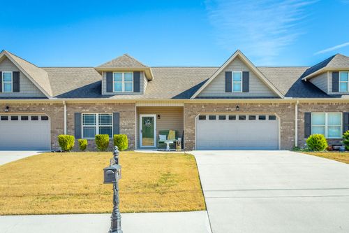 875 Colony Cir, Fort Oglethorpe, GA, 30742-3981 | Card Image