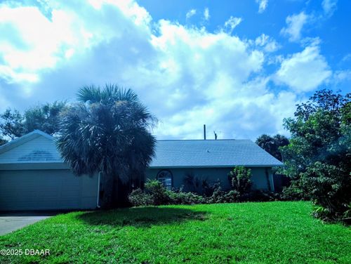 52 Plaza Dr, ORMOND BEACH, FL, 32176-4150 | Card Image