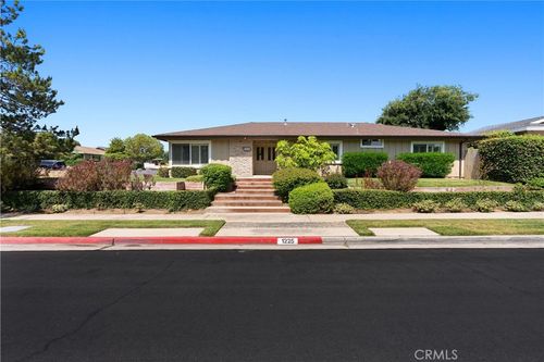 1225 Carlsbad St, Placentia, CA, 92870-4035 | Card Image