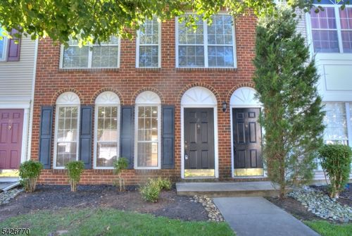 8-8 Amethyst Way, Franklin Park, NJ, 08823-1624 | Card Image
