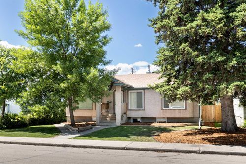 3418 49 Avenue, Red Deer, AB, T4N3W2 | Card Image