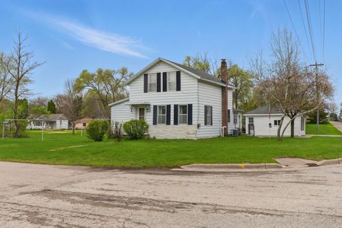 24066 4th St, Trempealeau, WI, 54661-9270 | Card Image