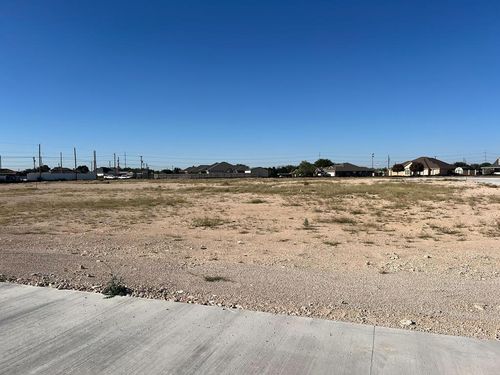 1512 Jumano Trl, Midland, TX, 79705-3065 | Card Image