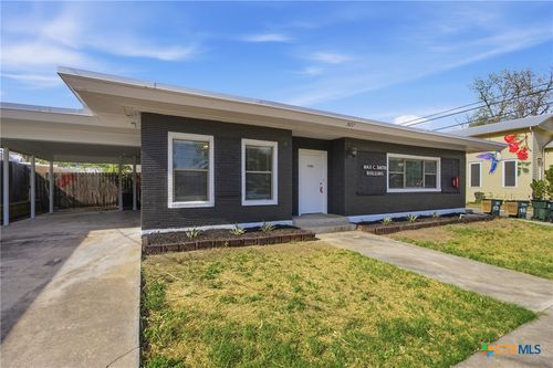 101-302 W San Antonio St, San Marcos, TX, 78666-5524 | Card Image