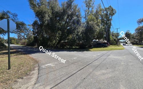 1302 S Center St, Perry, FL, 32348-4808 | Card Image