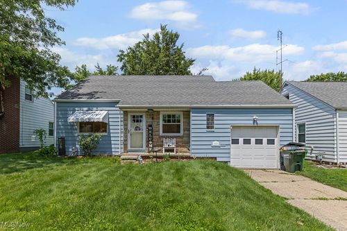 1029 W College Rd, Alliance, OH, 44601-3819 | Card Image