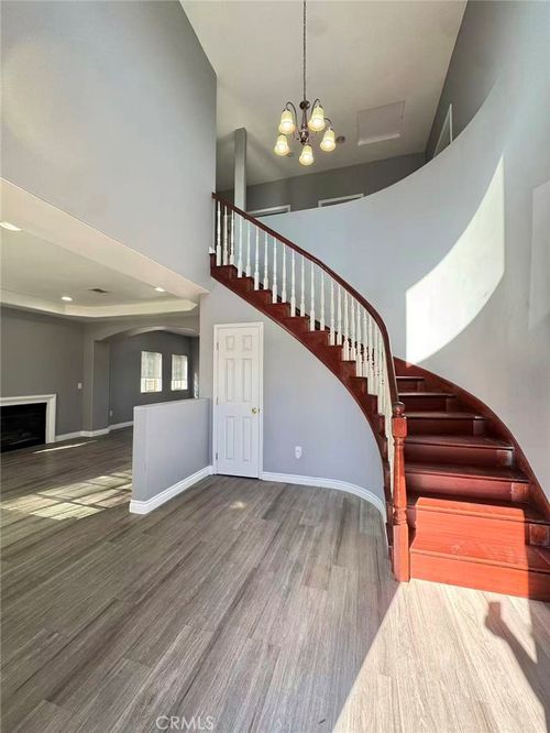 1433 S Gibbs St, Pomona, CA, 91766-4457 | Card Image