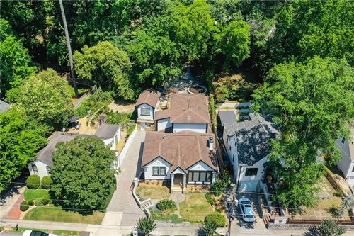 790 Martina Dr Ne, Atlanta, GA, 30305-2774 | Card Image