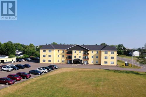 1592 Warren Grove Rd, Cornwall, PE, C0A1H5 | Card Image