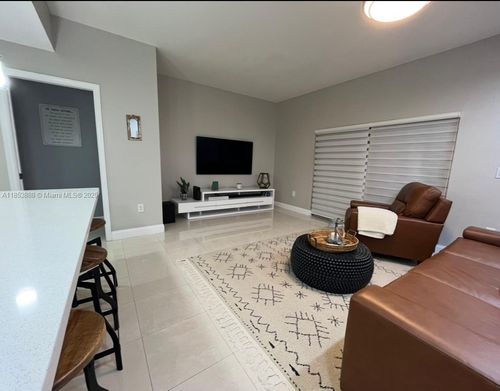 apt-10-8830 W Flagler St, Miami, FL, 33174-2492 | Card Image