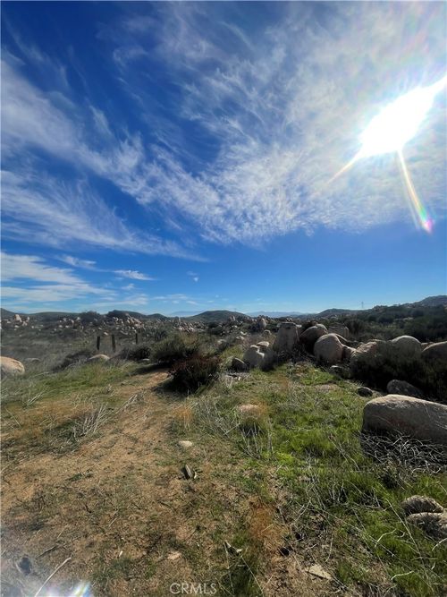 34605001 No Name, Lake Elsinore, CA, 92570 | Card Image