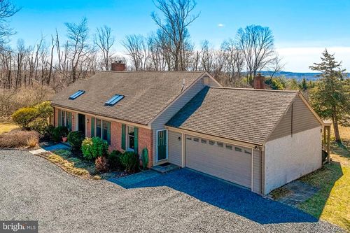 4990 Point Pleasant Pike, DOYLESTOWN, PA, 18902-9500 | Card Image