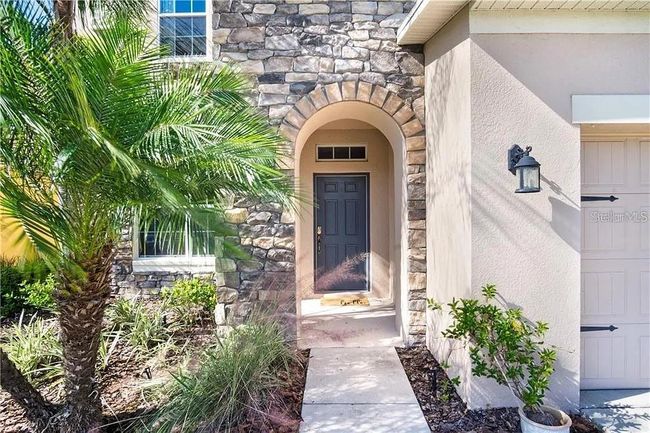 Front Door View | Image 5
