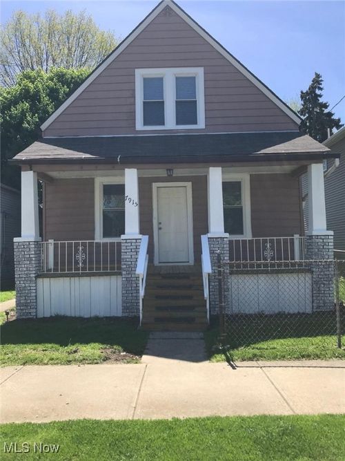 7915 Elton Ave, Cleveland, OH, 44102-4147 | Card Image