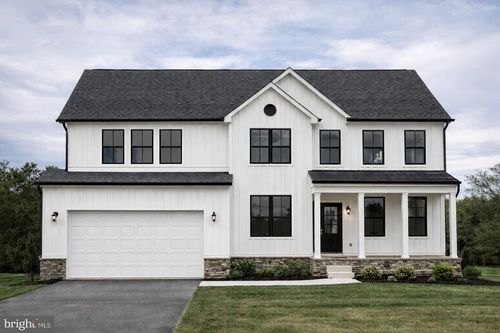 48-70 Flint Dr, HANOVER, PA, 17331-8093 | Card Image