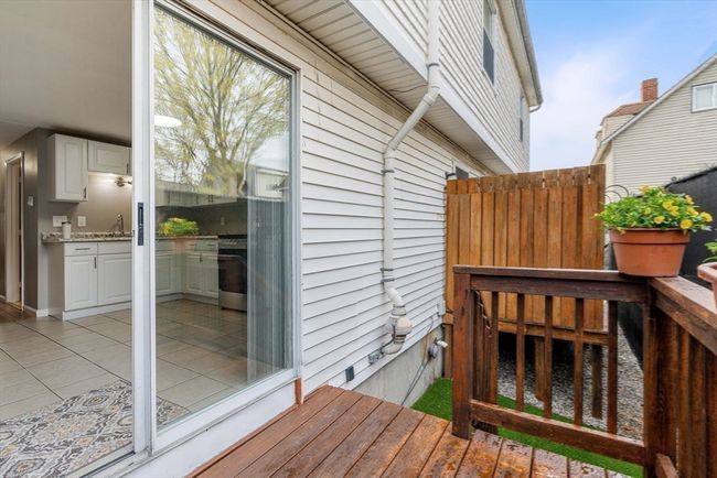 6 - 6 Grand Ave, Condo with 2 bedrooms, 2 bathrooms and 1 parking in Haverhill MA | Image 37