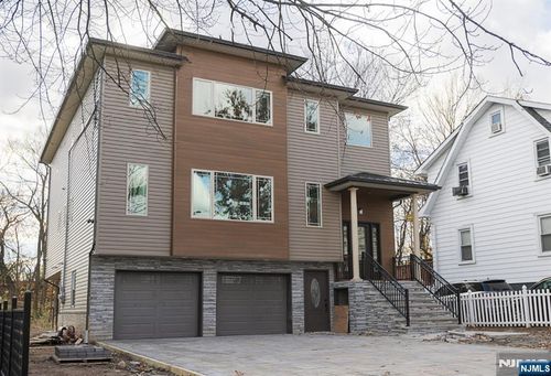 25 Winant Ave, Ridgefield Park, NJ, 07660-1925 | Card Image