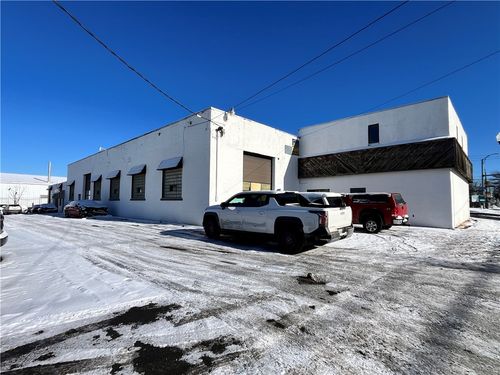 530 Norton St, Rochester, NY, 14621-3418 | Card Image