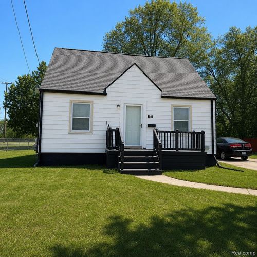 1720 Park St, Flint, MI, 48503-4054 | Card Image