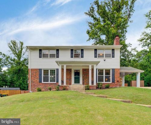 7521 Dolce Dr, ANNANDALE, VA, 22003-1416 | Card Image