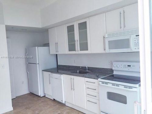 apt-410-275 Ne 18th St, Miami, FL, 33132-1210 | Card Image