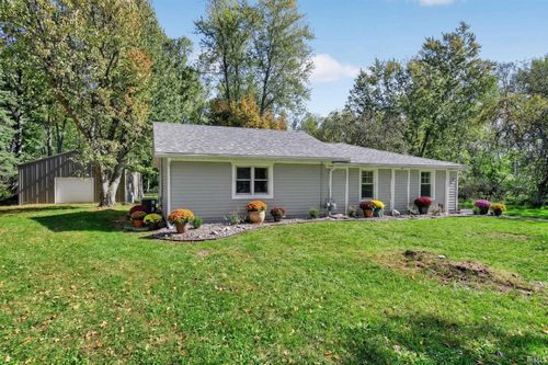 52776 Shellbark Ave, South Bend, IN, 46628-4085 | Card Image