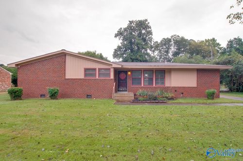 4108 Lakeview Dr Nw, Huntsville, AL, 35810-2351 | Card Image