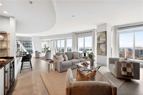 unit-2804-3325 Piedmont Rd Ne, Atlanta, GA, 30305-4821 | Card Image