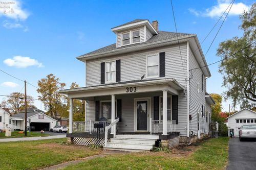 303 Moore Ave, Bellevue, OH, 44811-1146 | Card Image