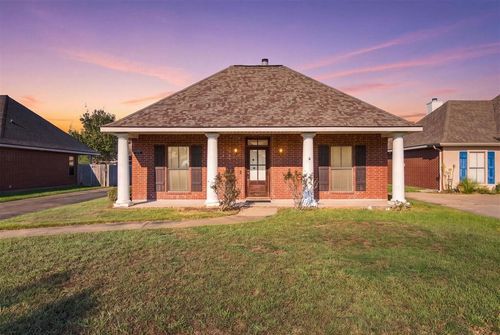 5714 E Dietrich Loop, Lake Charles, LA, 70605-7198 | Card Image