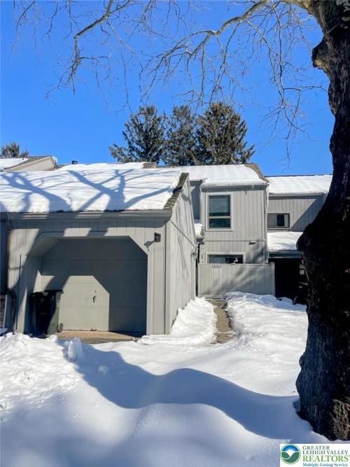 1808 Bent Pine, Upper Macungie Twp, PA, 18051 | Card Image